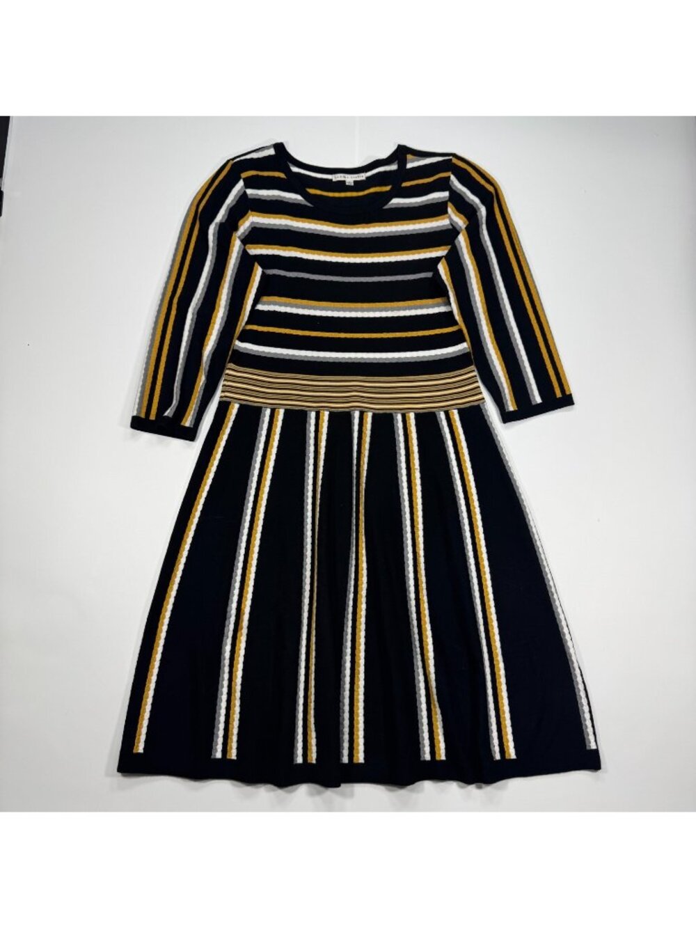 Sandra Darren Dress Women L Black Stripe Rayon Knit Sweater Fit & Flare Cocktail